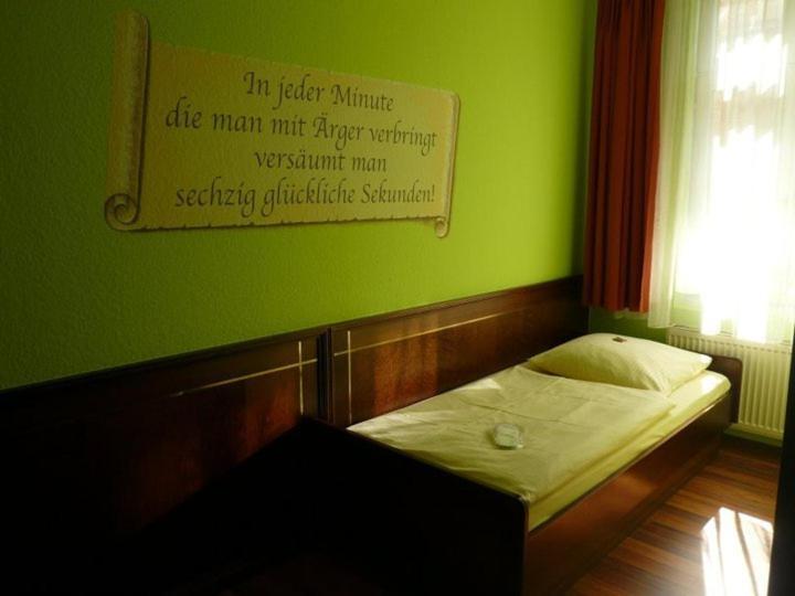 Am Wilhelmsplatz 3* Stuttgart